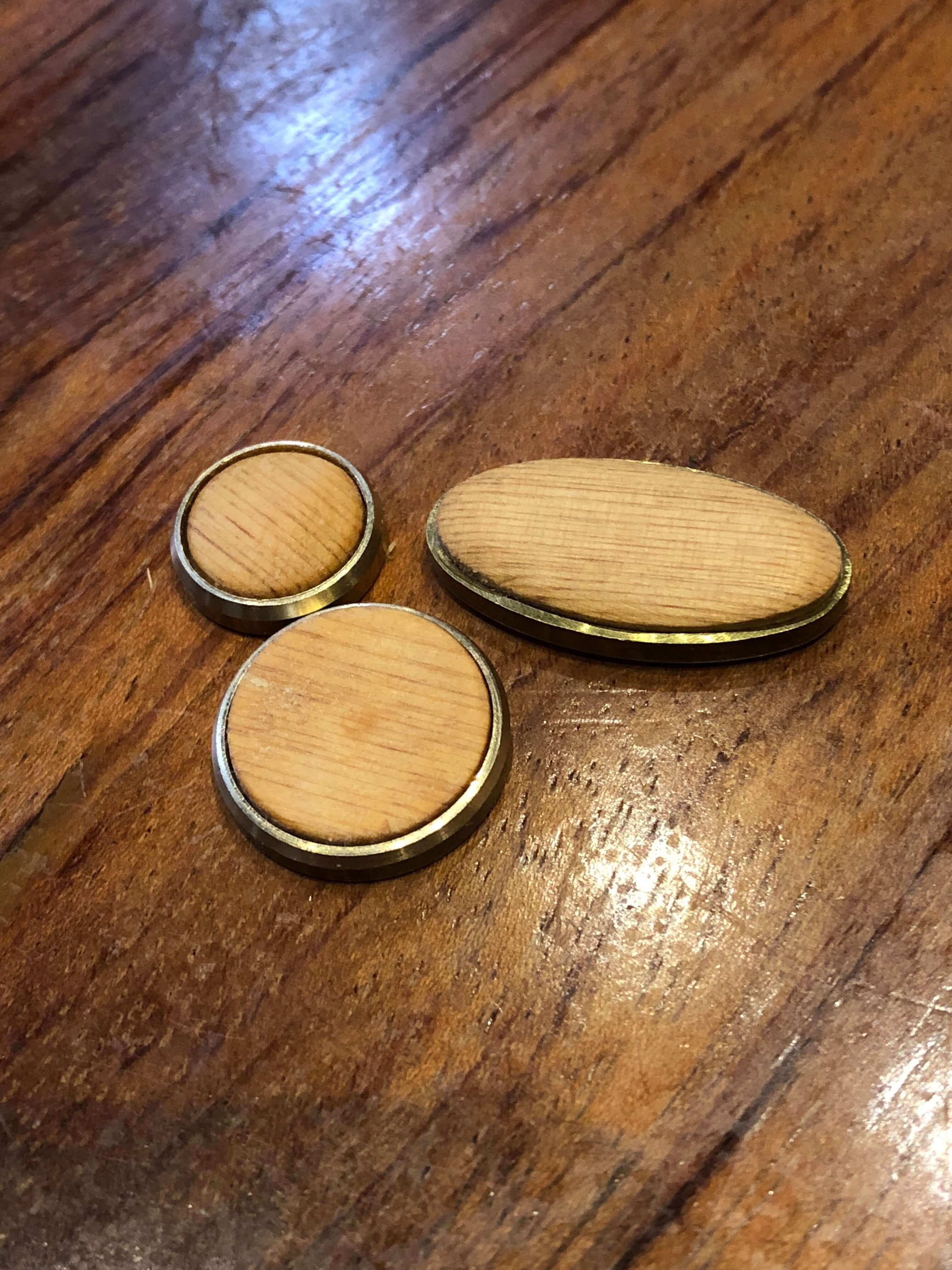 Accessories wood